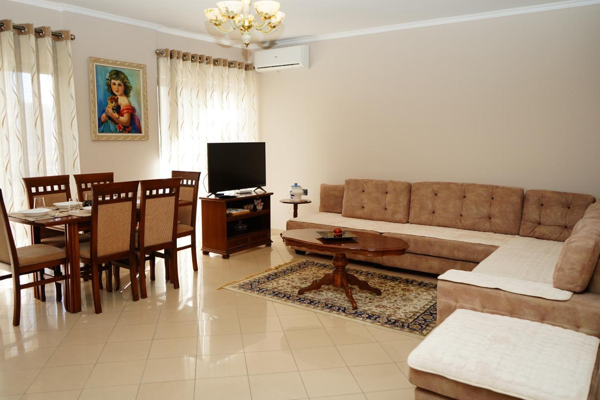 New Bazaar Bliss Apartment Tirana Exterior photo